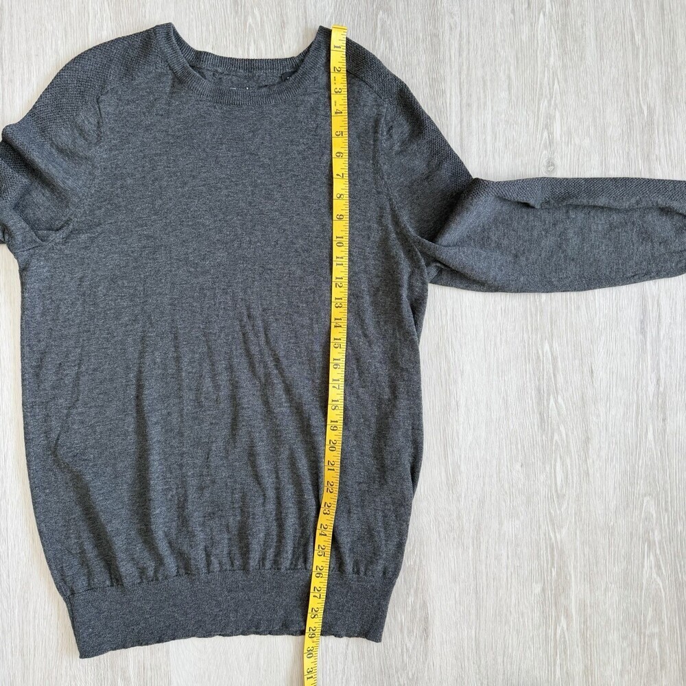 Wolsey Sweater 100% Merino Wool Men's Size L Charcoal Grey Fox Logo EUC - Picture 6 of 12